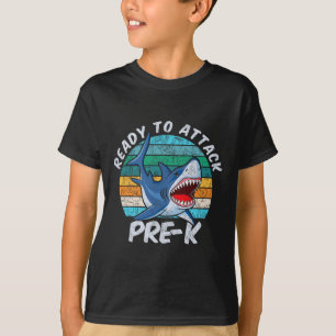Bereit zum Angriff auf vorschulische Haie T-Shirt