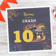 Bereit zum Crash Monster LKW dunklen Geburtstag