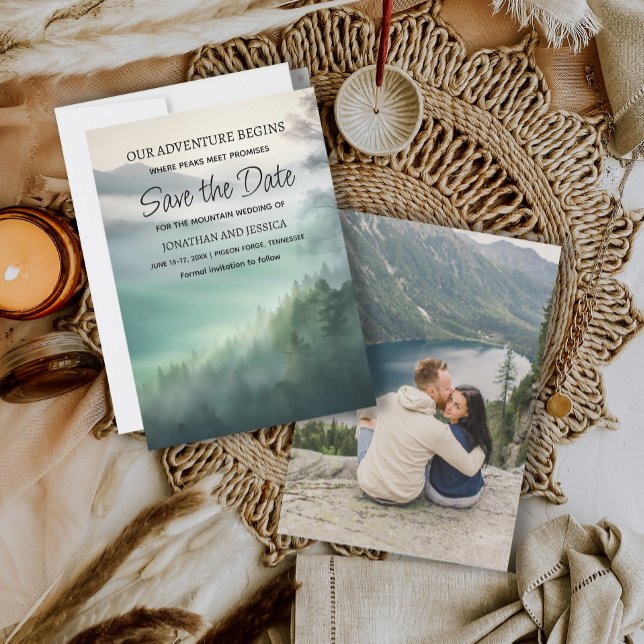 Berg-Abenteuer-Hochzeitsfoto Termin speichern Save The Date (Mountain wedding Save the Date photo card.)