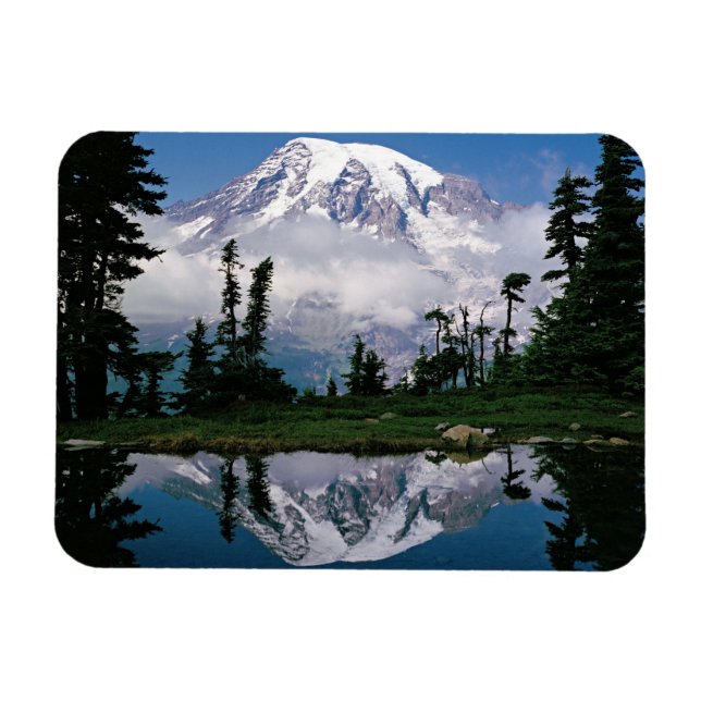 Berg Rainier in einer Bergbahn Magnet (Horizontal)