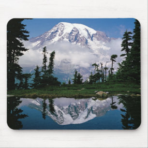 Berg Rainier in einer Bergbahn Mousepad