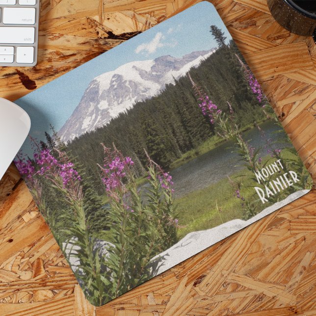 Berg Rainier und Wildblumen Landschaftliche Landsc Mousepad (Von Creator hochgeladen)