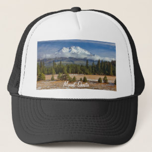 BERG SHASTA IM SCHNEE TRUCKERKAPPE