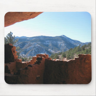 Bergblick aus den Cliff-Wohnungen Mousepad