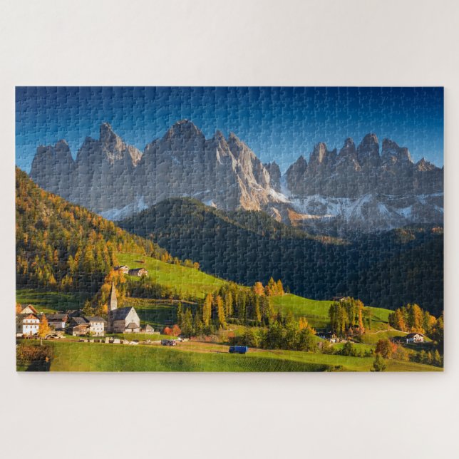 Bergdorf in den Dolomit im Fall Puzzle (Horizontal)