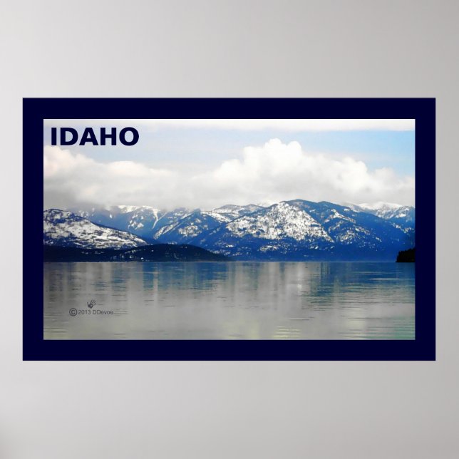 Berge am See Poster (Vorne)