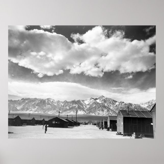 Berge auf Manzanar: 1943 Poster (Vorne)