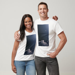 Berge in der Nacht  T-Shirt