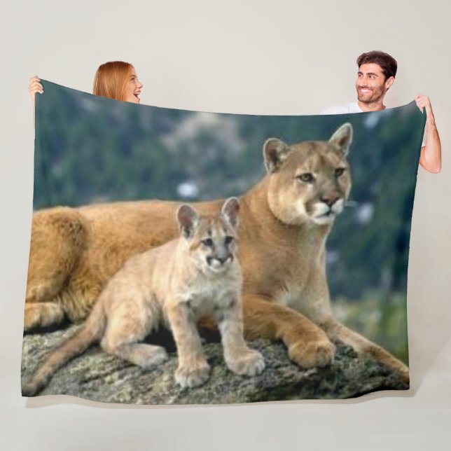 BERGE LION UND CUB FLEECEDECKE (Beispiel)