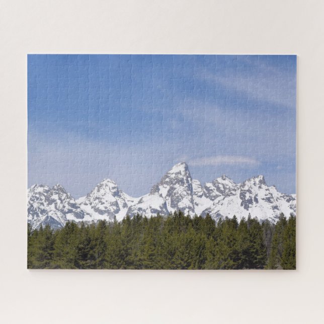 Berge, Pinienbäume und Blauer Himmel - 16 x 20 Zol Puzzle (Horizontal)