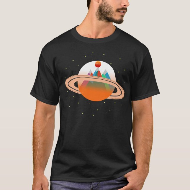 Berge Saturns Sun T-Shirt (Vorderseite)