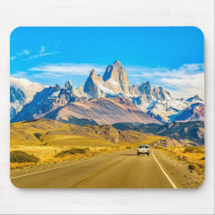 Berge Snowy Anden, EL Chalten, Argentinien Mousepad