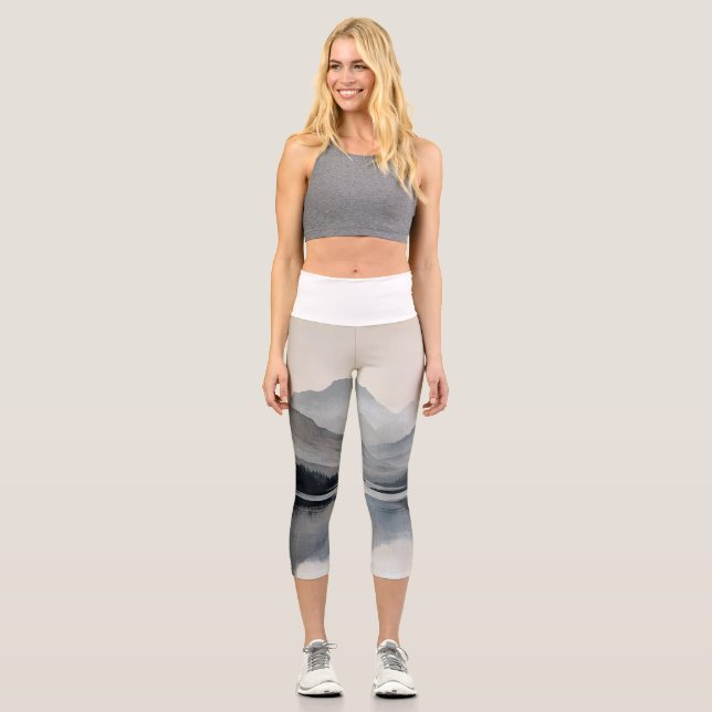 Berge und Fluss - Abstrakte 🌄 🎨 Capri Leggings (Vorderseite)