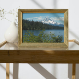 Berghütte und Landschaftliche Seenlandschaft Fotodruck