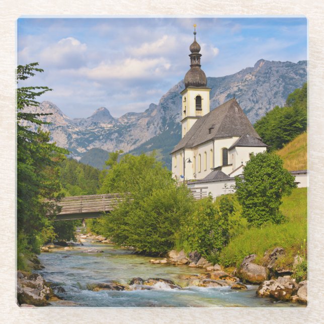 Bergkirche mit Flusslandschaft Glasuntersetzer (Vorderseite)