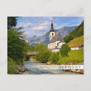 Bergkirche mit Flusslandschaft Postkarte