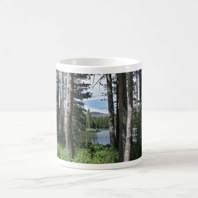 Bergsee-Wald, Hängematte, Dock, Tasse (Mittel)