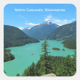 Bergseen Landschaft in North Cascades Washington Quadratischer Aufkleber