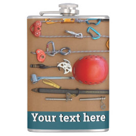 Bergsteigerausrüstung, Helm, Seile, Carabiner Flachmann