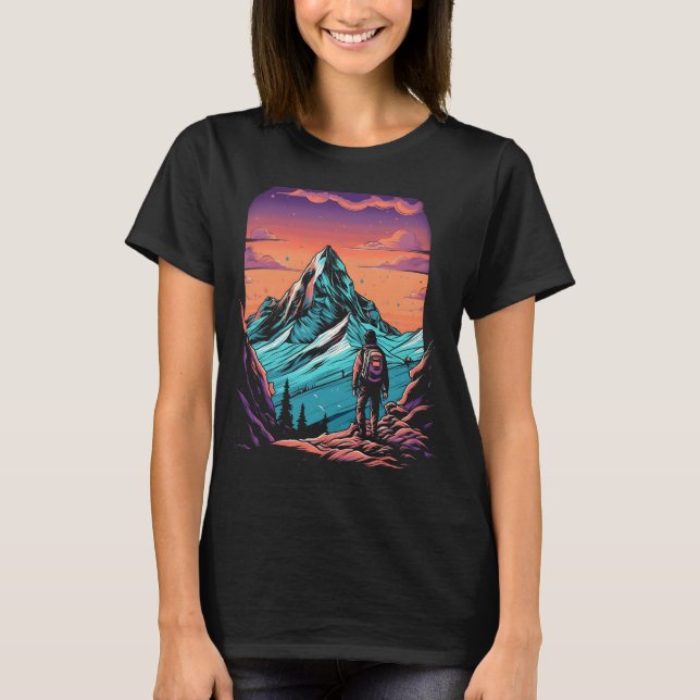 Bergwandern Sonnenuntergang T-Shirt (Vorderseite)