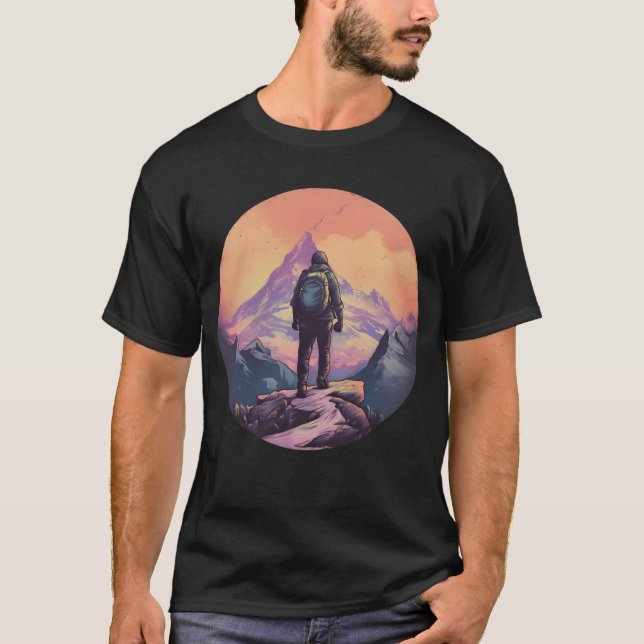 Bergwandern Sonnenuntergang T-Shirt (Vorderseite)