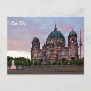 Berliner Kathedrale mit Fernsehturm und Lustgar Postkarte