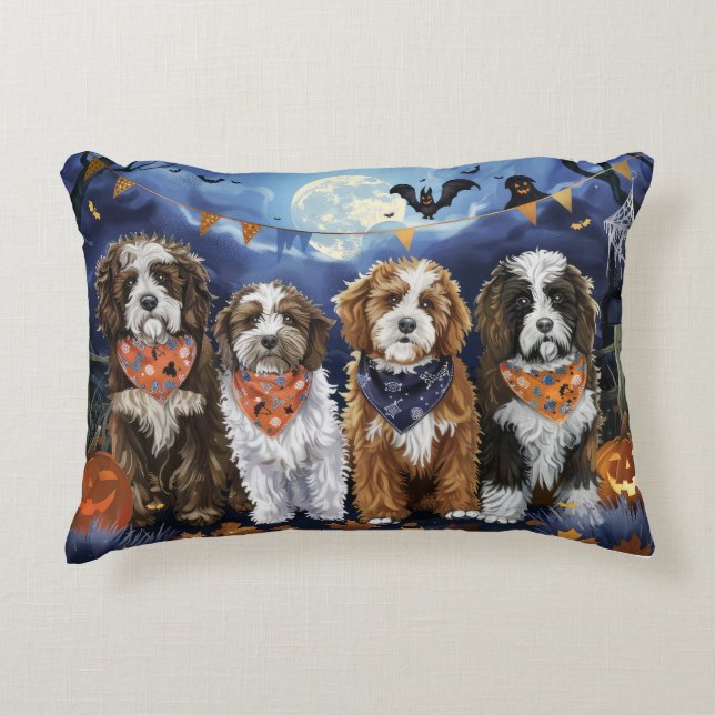 Bernedoodle Halloween Spooky Dekokissen (Vorderseite)
