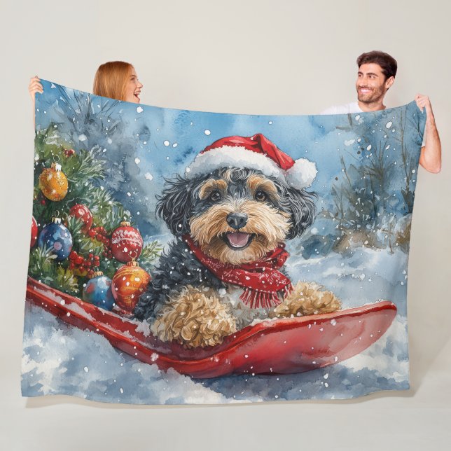 Bernedoodle Hund in Sledge Let it Schnee Weihnacht Fleecedecke (Beispiel)