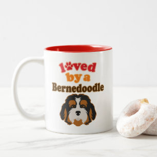 Bernedoodle Hund Lover Geschenk Zweifarbige Tasse