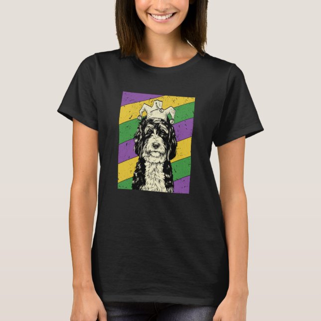 Bernedoodle Jester Mardi Gras Doodle Dog Mom or Da T-Shirt (Vorderseite)