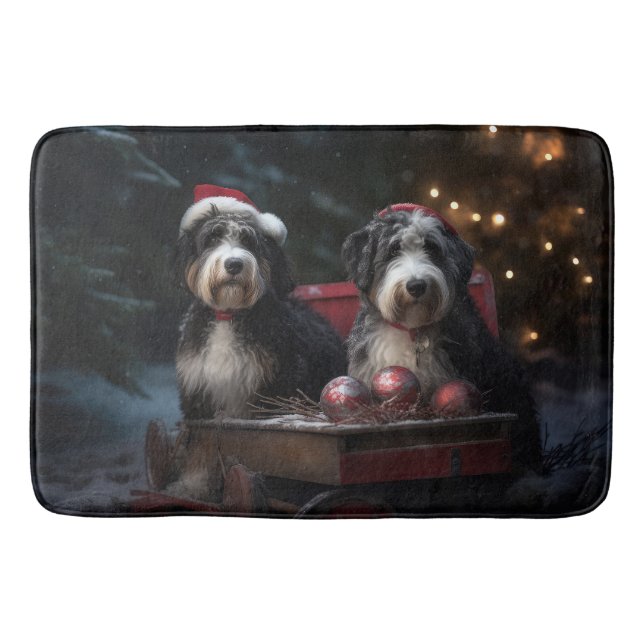 Bernedoodle Snowy Sleigh Weihnachtsdekor Badematte (Vorderseite)