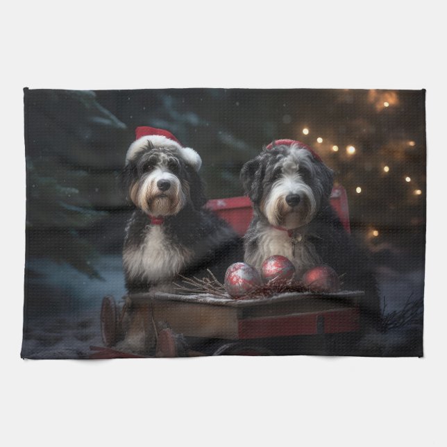 Bernedoodle Snowy Sleigh Weihnachtsdekor Geschirrtuch (Horizontal)