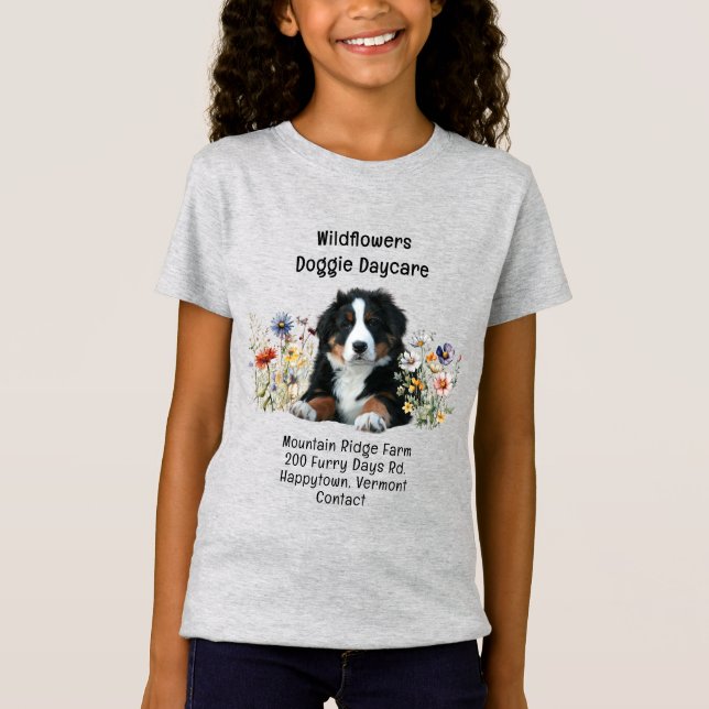 Berner Hund in Wildblumen T-Shirt (Vorderseite)