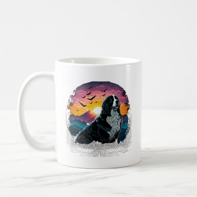 Berner Hund mit Aussicht auf den Berg Sonnenaufgan Kaffeetasse (Links)