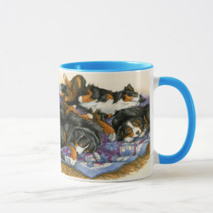 Berners auf einer Steppdecke Tasse