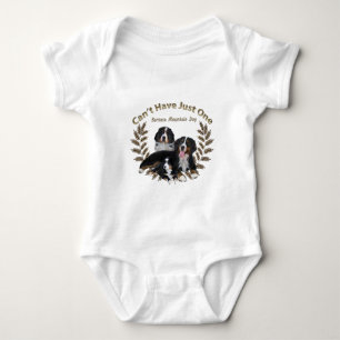 Bernese Hund kann nicht nur einen haben Baby Strampler