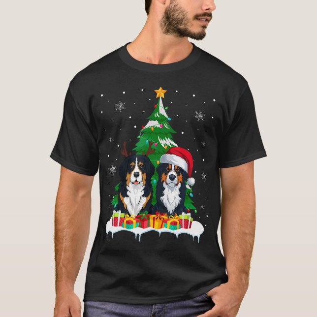 Bernese Mountain Dog Christmas Tree Lights Santa T-Shirt (Vorderseite)