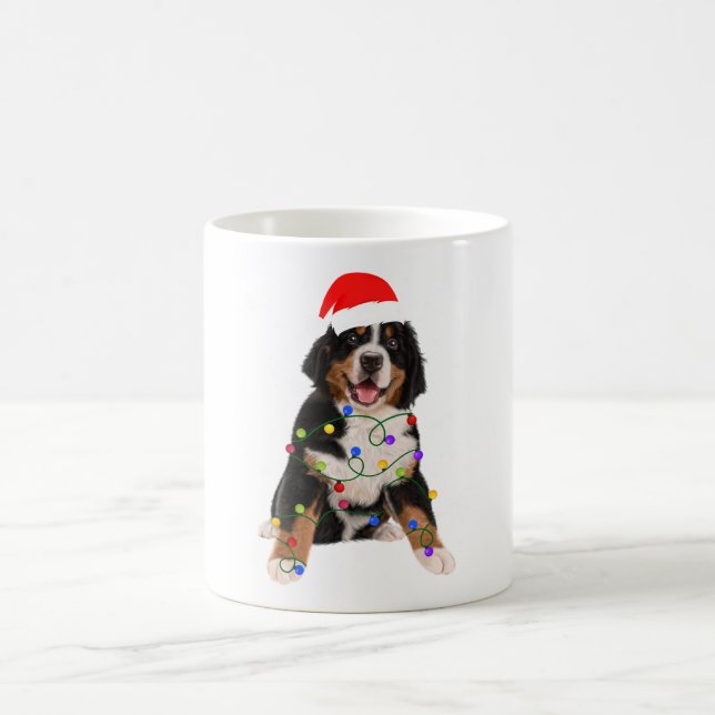 Bernese Mountain Dog Lights Weihnachtsmatte Kaffeetasse (Mittel)