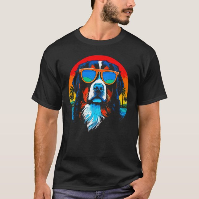 Bernese Mountain Dog Sunglasses Summer T-Shirt (Vorderseite)