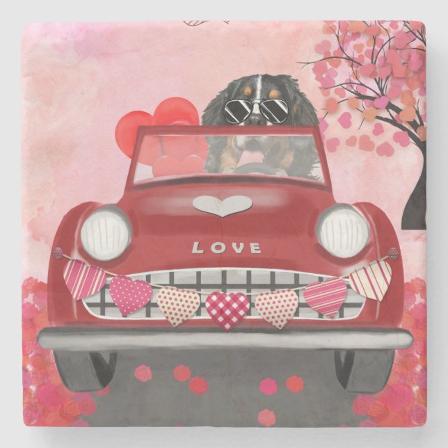 Bernese Mountain Driving Car with Hearts Valentine Steinuntersetzer (Vorderseite)