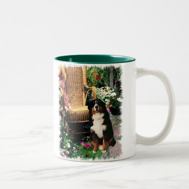 Bernese Mountain Hund Kunstgifte Zweifarbige Tasse (Rechts)