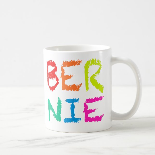"BERNIE" (IN DEN REGENBOGEN-BUCHSTABEN) KAFFEETASSE (Rechts)