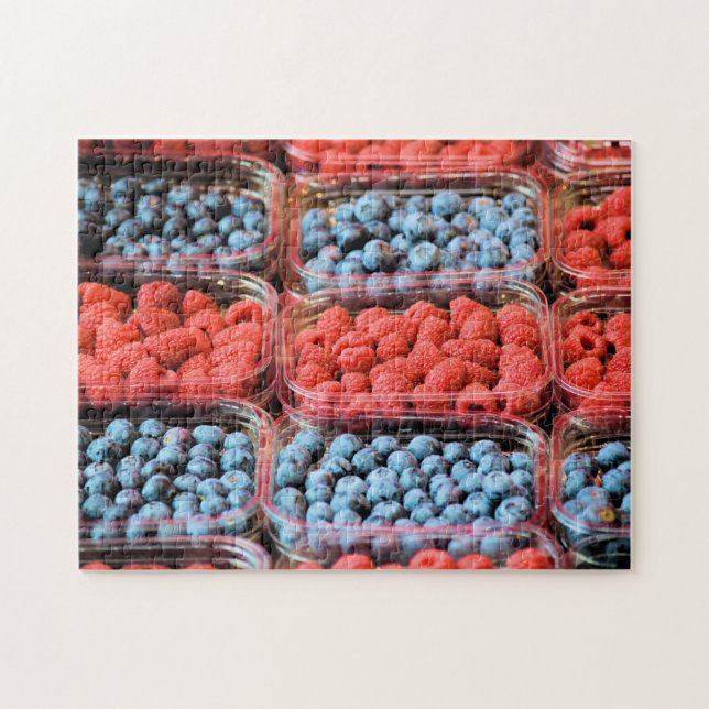 Berries, Berries und more Berries - 11x14 -252 pc Puzzle (Horizontal)