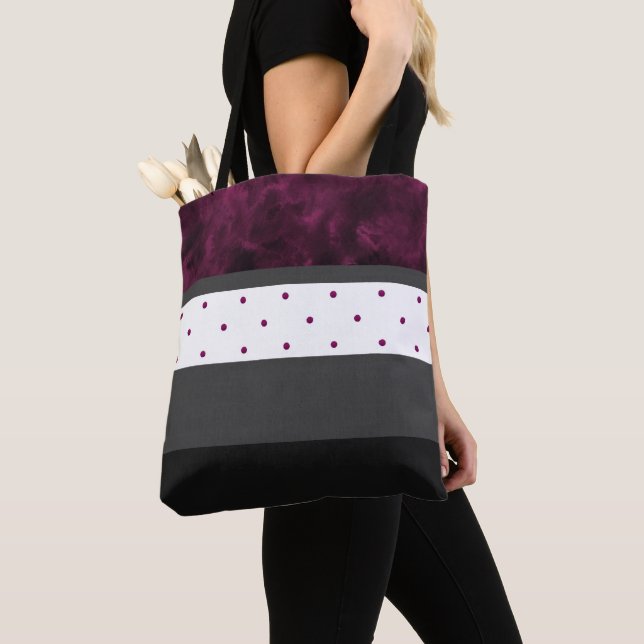 Berry Charcoal Black Polka Dot Streifen (Von Nahem)