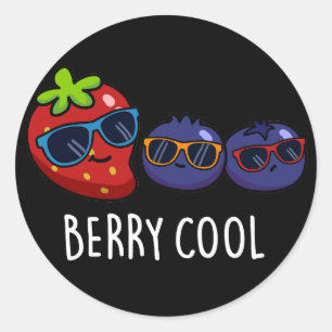Berry Cool Funny Strawberry Blueberry Pun Dark BG Runder Aufkleber