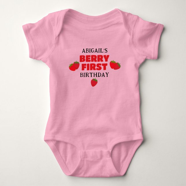 BERRY ERSTER BIRTHDAY BABY STRAMPLER (Vorderseite)