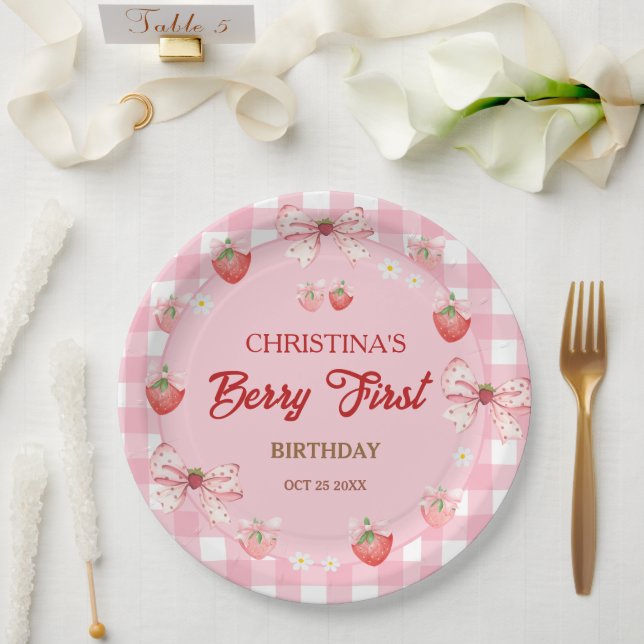 Berry erster Geburtstag rosa Erdbeere Gingham Pappteller (Hochzeit)