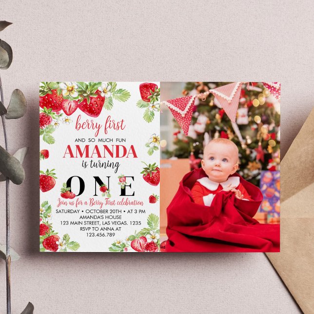 Berry First Birthday Einladung Strawberry Thema (Von Creator hochgeladen)