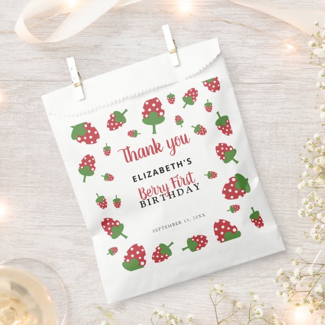 Berry First Birthday Niedlich Strawberry Girl Geschenktütchen (Ausgeschnitten)