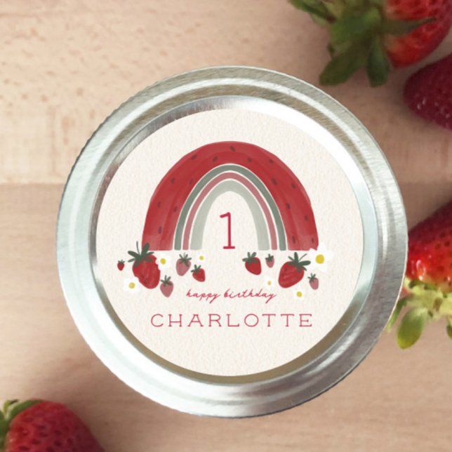 Berry First Birthday Strawberry Rainbow Floral Runder Aufkleber (Von Creator hochgeladen)